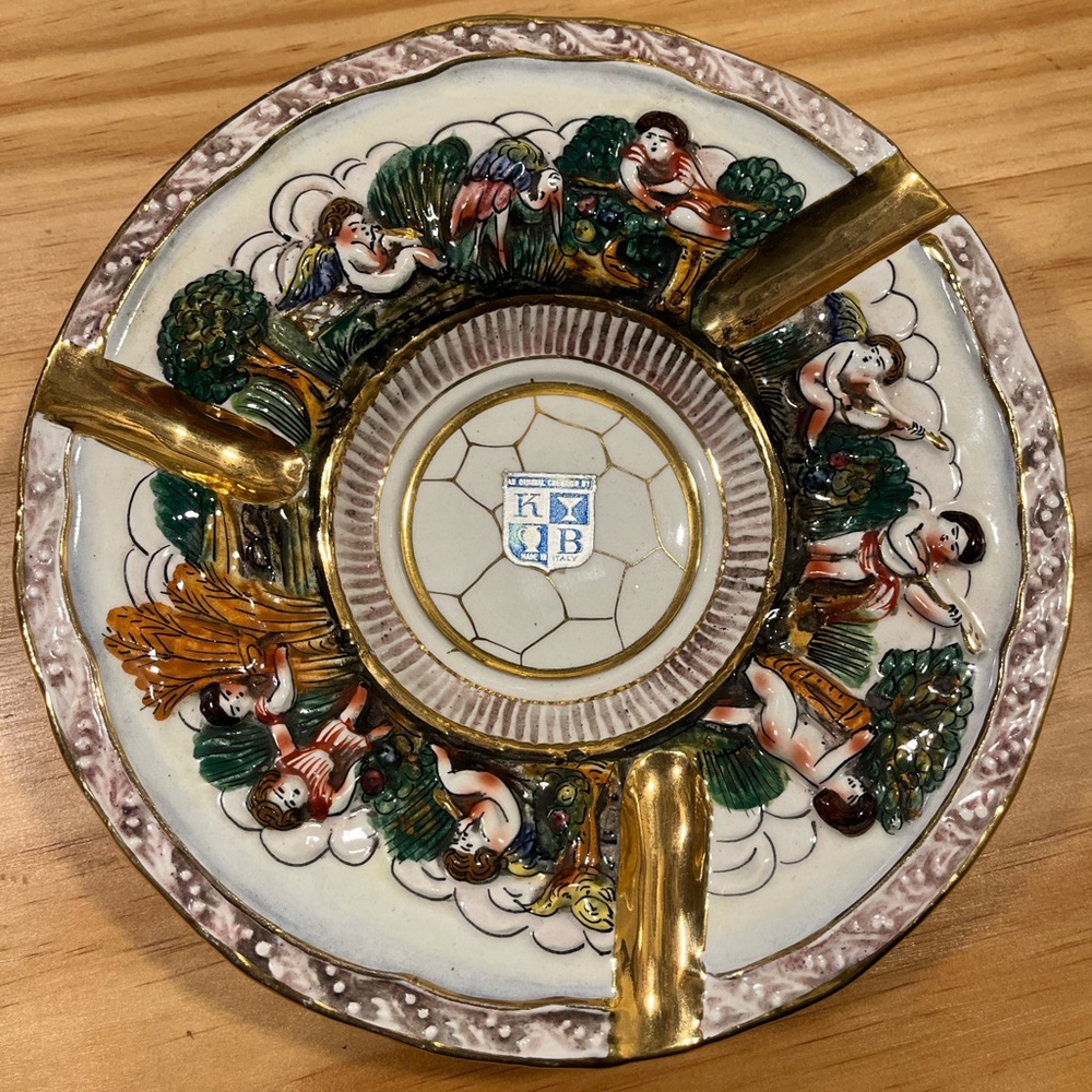 Vintage mid century KB Capodimonte gilded cigar/cigarette ashtray